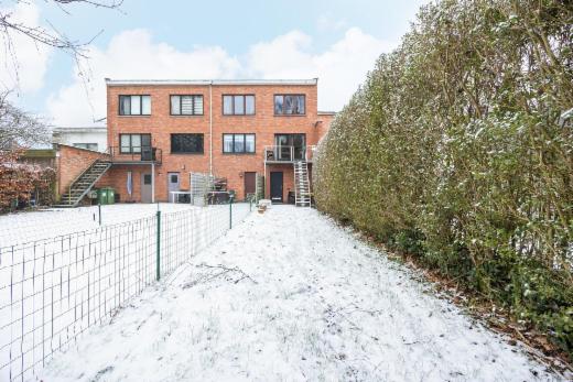 Eerste alternatieve foto van het pand