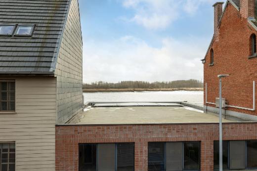 Eerste alternatieve foto van het pand