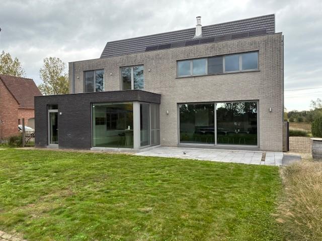 Presentatiebeeld van het pand n° 303111