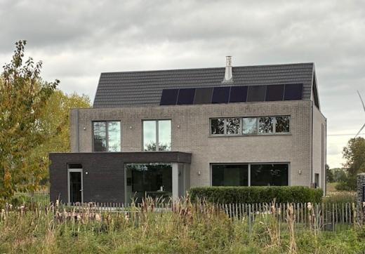 Eerste alternatieve foto van het pand